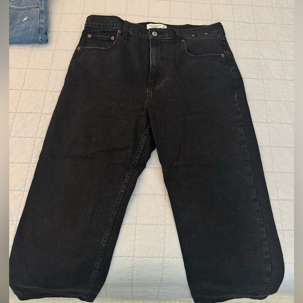 Abercrombie & Fitch. The Ankle Straight. Ultra High Rise.
